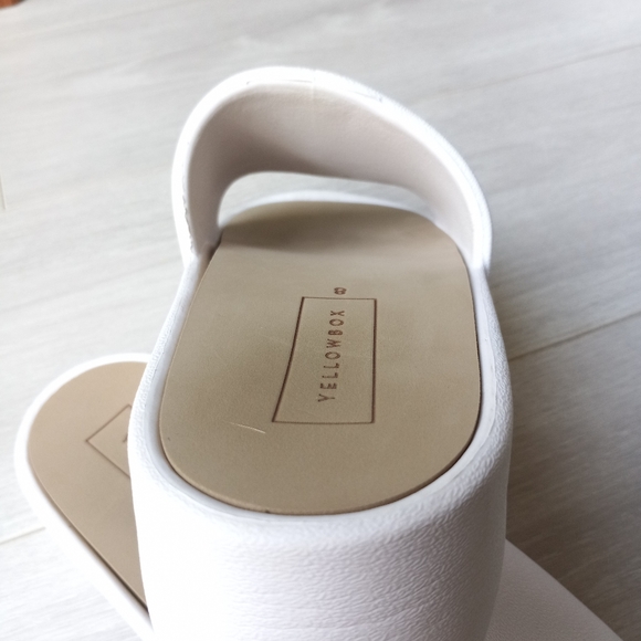 Yellow Box Torrey Flatform Sandal, Women's Size 8 - Picture 7 of 12